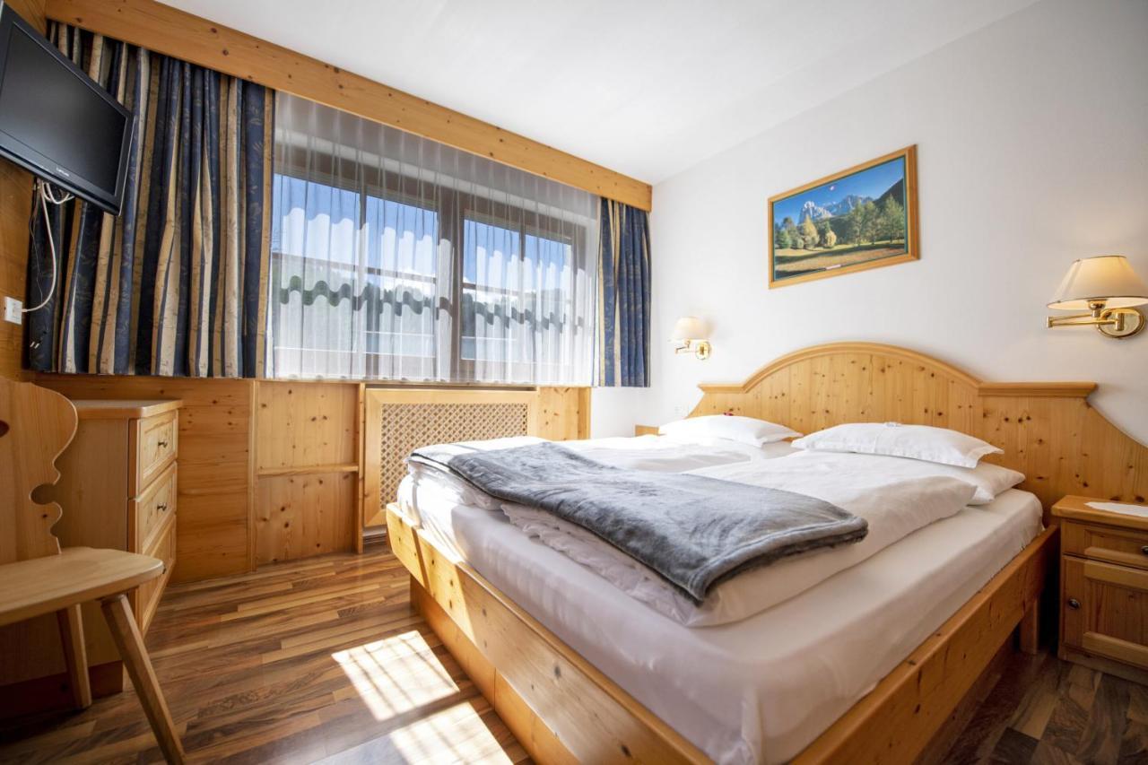 Apartments Miara Santa Cristina Val Gardena Екстериор снимка